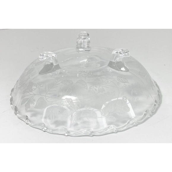 Fostoria LACY LEAF, 3-Footed Open Etched Bon Bon Dish, 7 1/4” - Picture 4 of 4